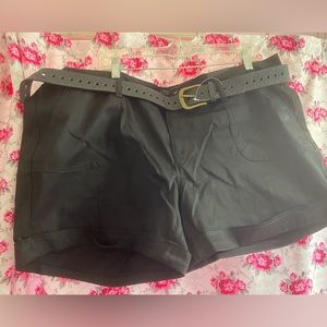 Torrid - Belted Sateen Shorts - Size 20 - NWT